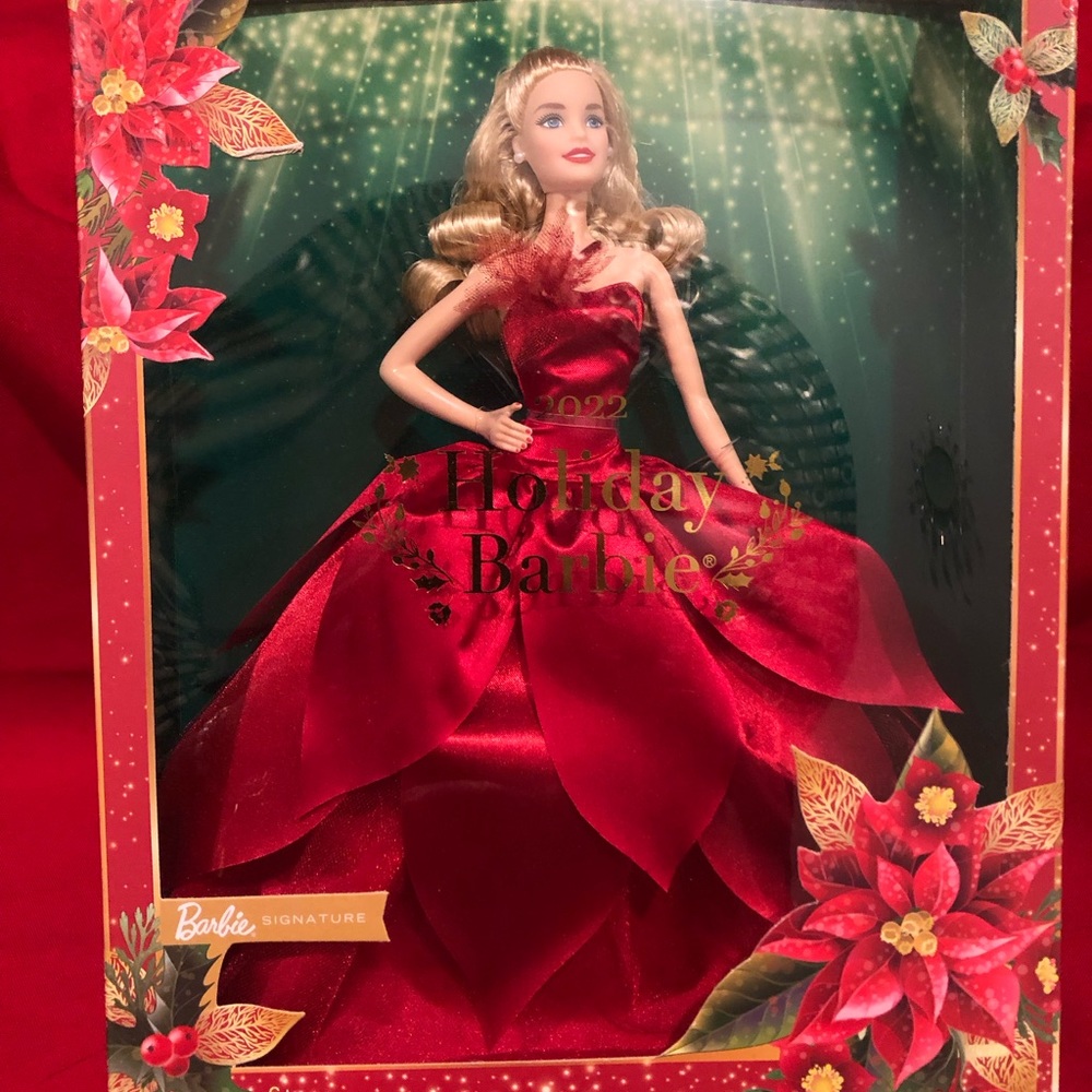 Barbie 1922 Christmas Doll deal for collectors.